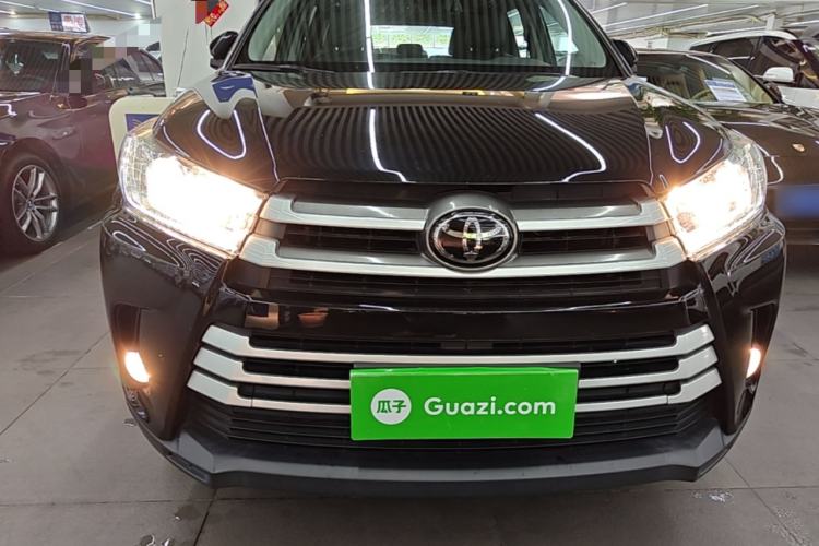 Used Toyota Highlander 2018 2.0T Four-Wheel Drive Luxury Version 7 Seats China VI Standard Front
