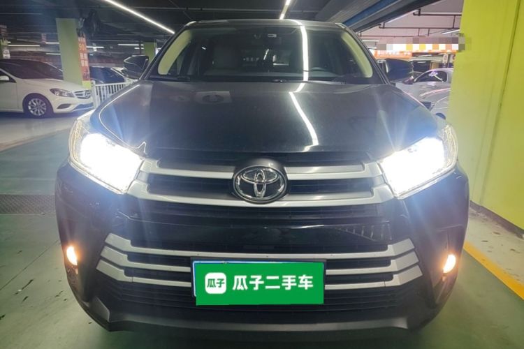 Used Toyota Highlander 2018 2.0T Two-Wheel Drive Elite Version 5 Seats China VI Standard Front