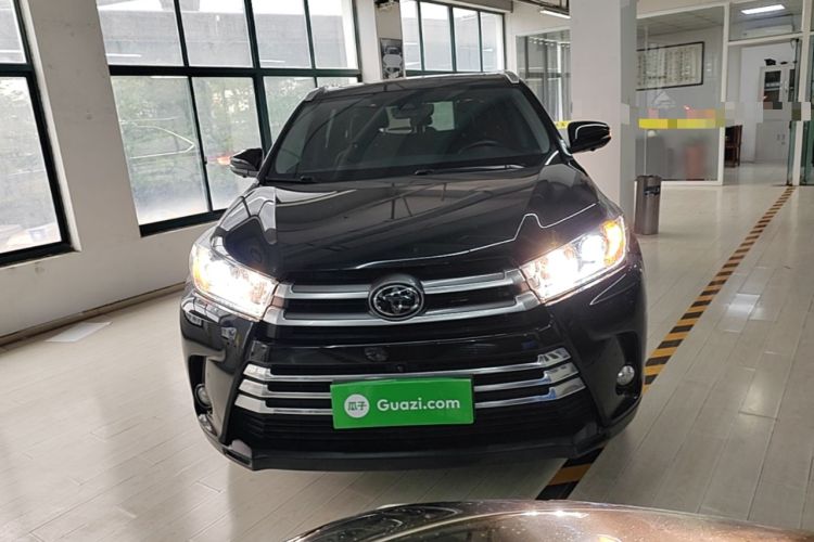 Used Toyota Highlander 2018 2.0T Four-Wheel Drive Prestige Version 7 Seats China VI Standard Front