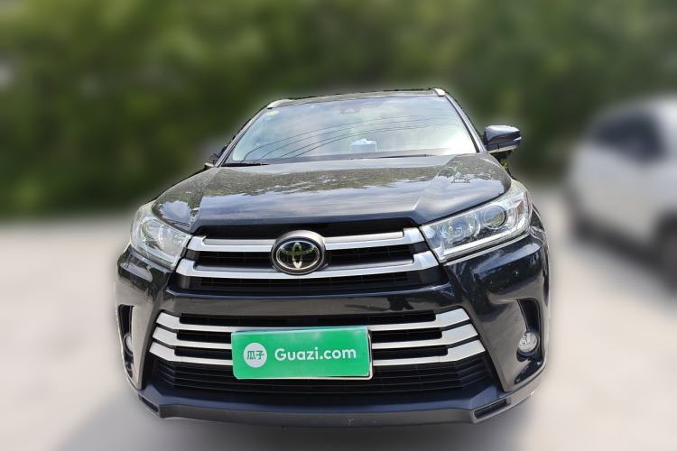 Used Toyota Highlander 2018 2.0T Two-Wheel Drive Luxury Edition 7 Seats China VI Standard Front