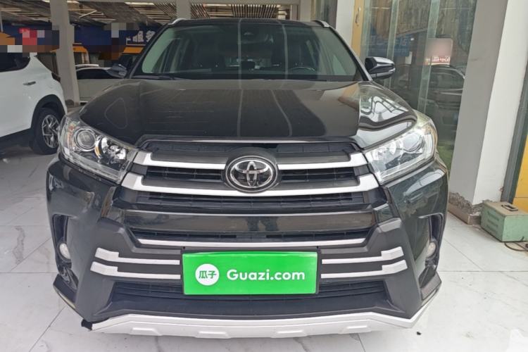 Used Toyota Highlander 2018 2.0T Four-Wheel Drive Luxury Version 7 Seats China VI Standard Front
