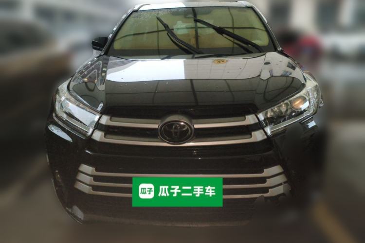 Used Toyota Highlander 2018 2.0T Four-Wheel Drive Luxury Edition 7 Seats China V Emission Standard Front