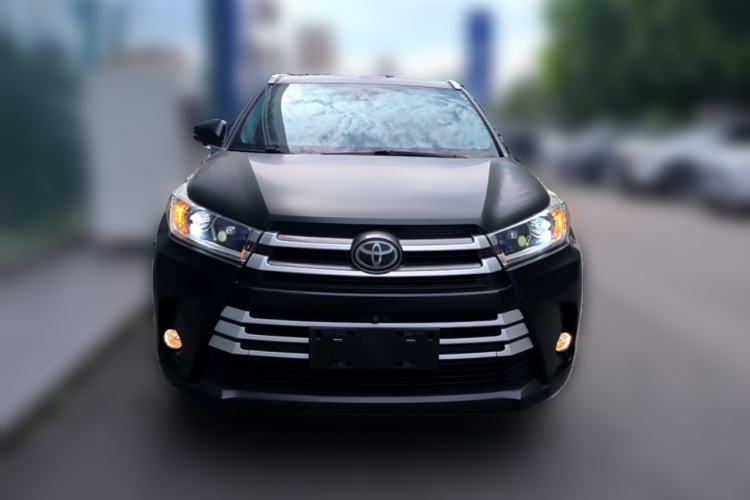 Used Toyota Highlander 2018 2.0T Four-Wheel Drive Luxury Version 7 Seats China VI Standard Front