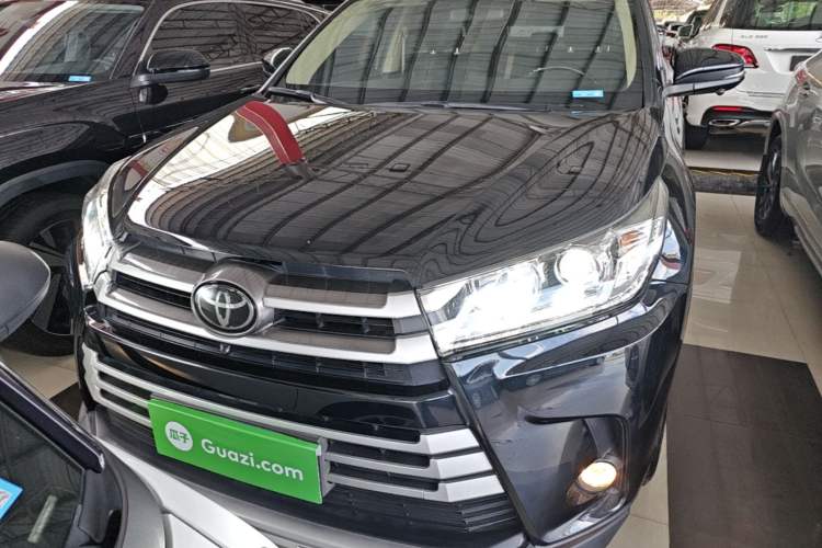 Used Toyota Highlander 2018 2.0T Two-Wheel Drive Elite Version 5 Seats China VI Standard Front