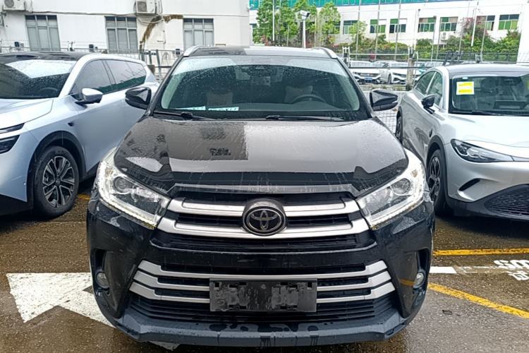 Used Toyota Highlander 2018 2.0T Four-Wheel Drive Luxury Version 7 Seats China VI Standard Front