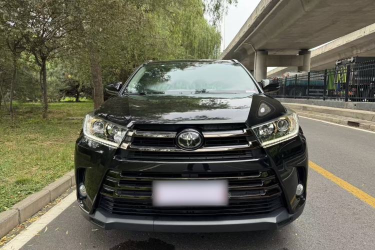 Used Toyota Highlander 2018 2.0T Four-Wheel Drive Knight Edition 7 Seats China VI Standard Front