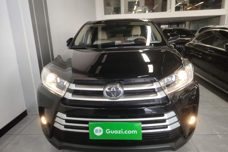 Used Toyota Highlander 2018 2.0T Two-Wheel Drive Elite Version 5 Seats China VI Standard Front