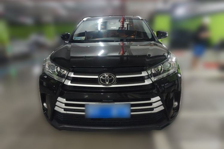 Used Toyota Highlander 2018 2.0T Four-Wheel Drive Luxury Version 7 Seats China VI Standard Front