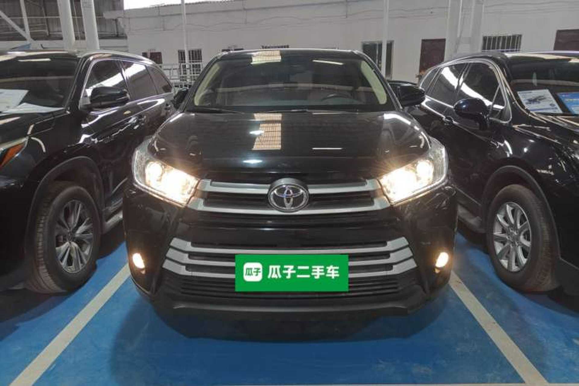 Used Toyota Highlander 2018 2.0T Four-Wheel Drive Elite Edition 7 Seats China V Standard Front