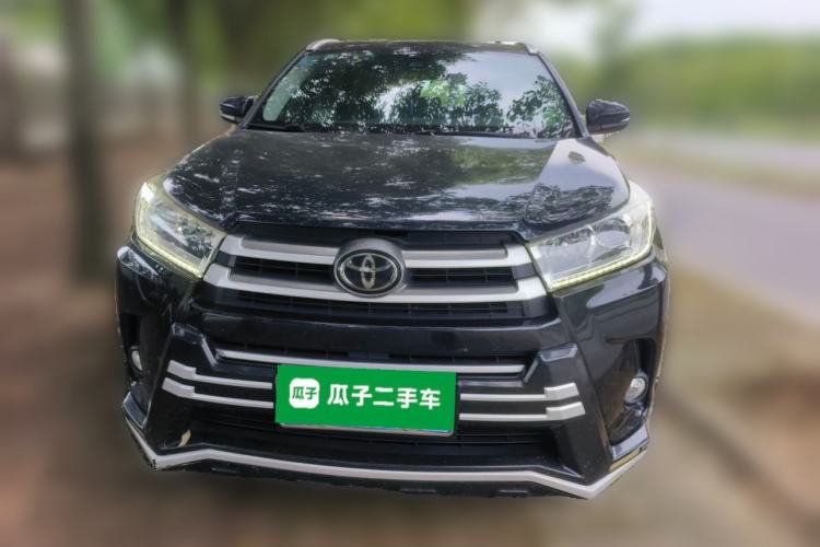 Used Toyota Highlander 2018 2.0T Four-Wheel Drive Luxury Version 7 Seats China VI Standard Front