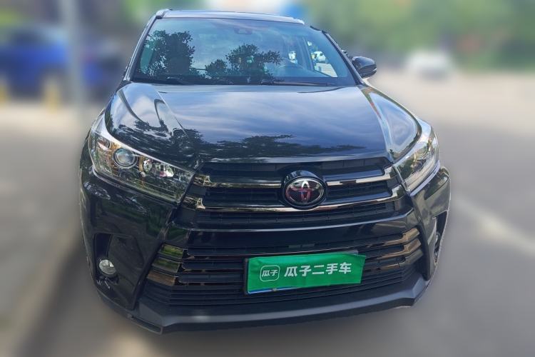 Used Toyota Highlander 2018 2.0T Four-Wheel Drive Luxury Version 7 Seats China VI Standard Front