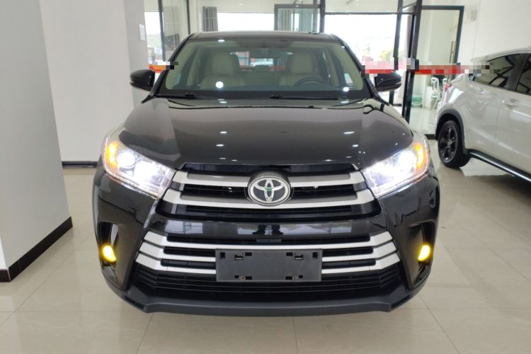 Used Toyota Highlander 2018 2.0T Four-Wheel Drive Elite Edition 7 Seats China V Standard Front
