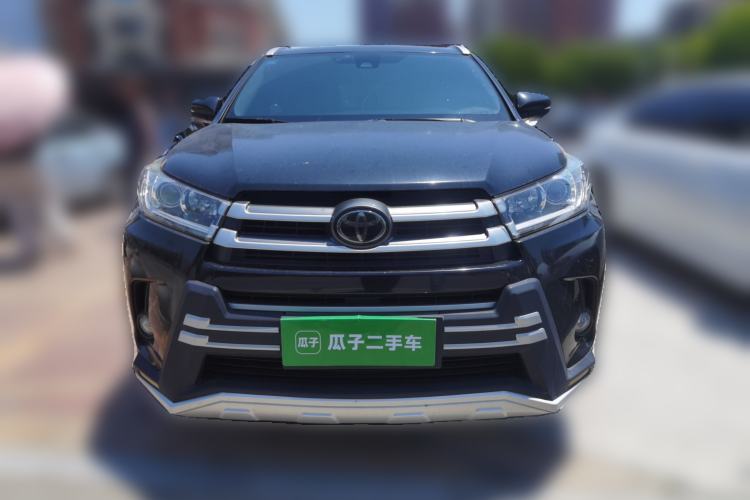 Used Toyota Highlander 2018 2.0T Four-Wheel Drive Luxury Edition 7 Seats China V Emission Standard Front