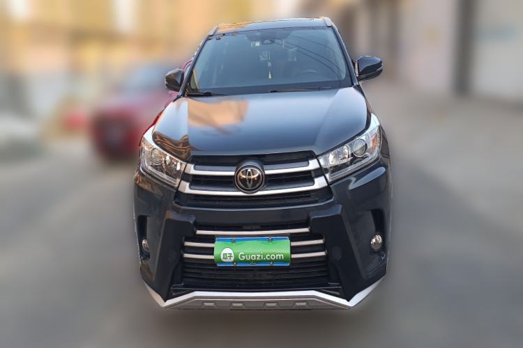 Used Toyota Highlander 2018 2.0T Four-Wheel Drive Luxury Version 7 Seats China VI Standard Front