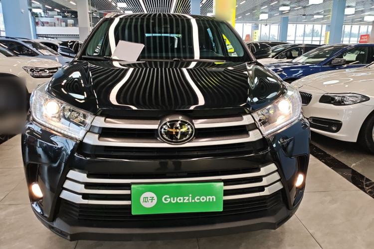 Used Toyota Highlander 2018 2.0T Four-Wheel Drive Luxury Edition 7 Seats China V Emission Standard Front