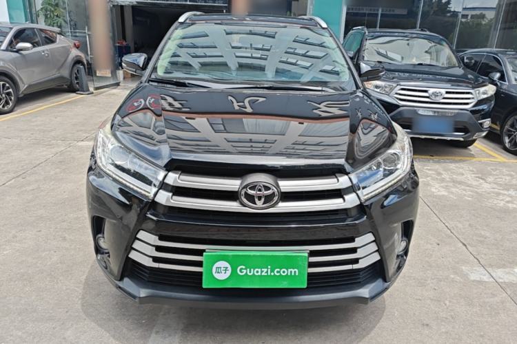 Used Toyota Highlander 2018 2.0T Two-Wheel Drive Elite Edition 5 Seats Emission Standard China V Front