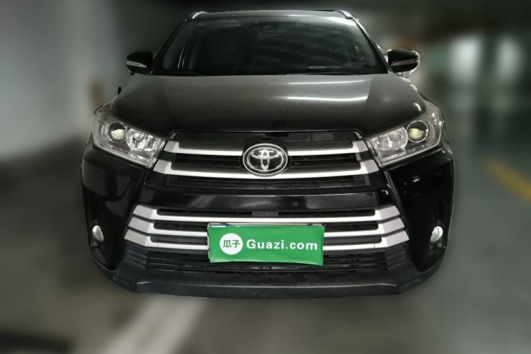 Used Toyota Highlander 2018 2.0T Four-Wheel Drive Luxury Edition 7 Seats China V Emission Standard Front