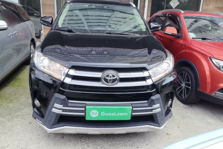 Used Toyota Highlander 2018 2.0T Two-Wheel Drive Elite Edition 7 Seats China VI Standard Front