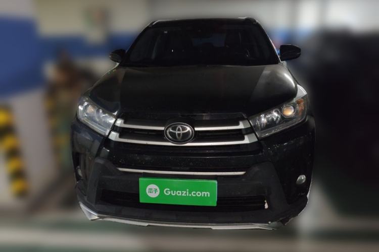 Used Toyota Highlander 2018 2.0T Four-Wheel Drive Luxury Edition 7 Seats China V Emission Standard Front