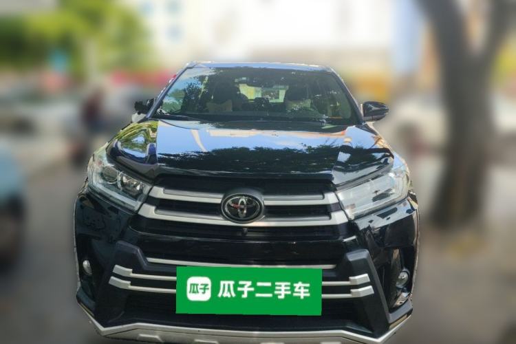 Used Toyota Highlander 2018 2.0T Four-Wheel Drive Luxury Version 7 Seats China VI Standard Front