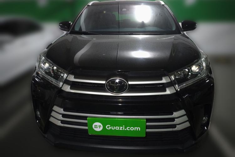 Used Toyota Highlander 2018 2.0T Two-Wheel Drive Luxury Edition 7 Seats China VI Standard Front