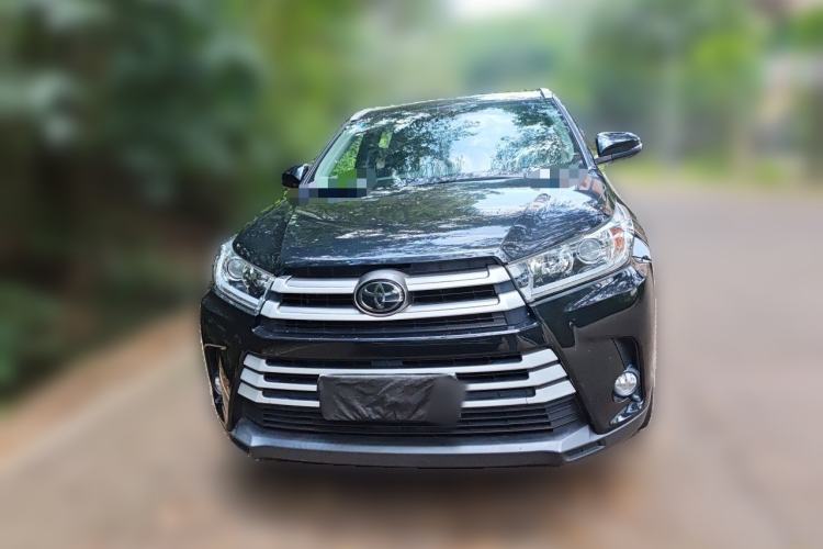Used Toyota Highlander 2018 2.0T Four-Wheel Drive Luxury Version 7 Seats China VI Standard Front