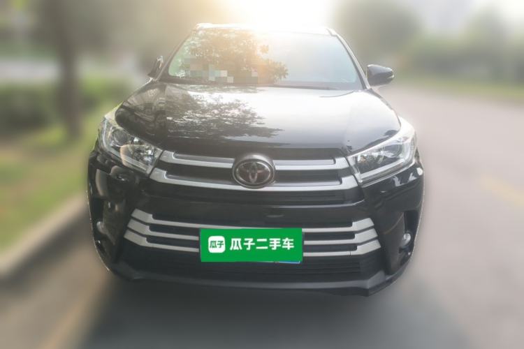 Used Toyota Highlander 2018 2.0T Four-Wheel Drive Luxury Version 7 Seats China VI Standard Front