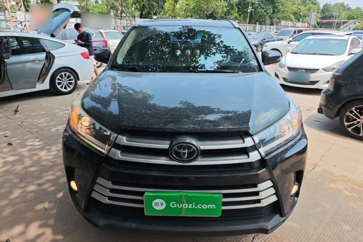 Used Toyota Highlander 2018 2.0T Four-Wheel Drive Luxury Version 7 Seats China VI Standard Front