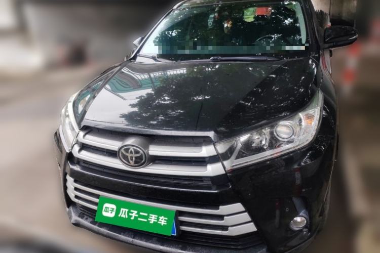 Used Toyota Highlander 2018 2.0T Two-Wheel-Drive Luxury Edition 7 Seats Emission Standard China V Front