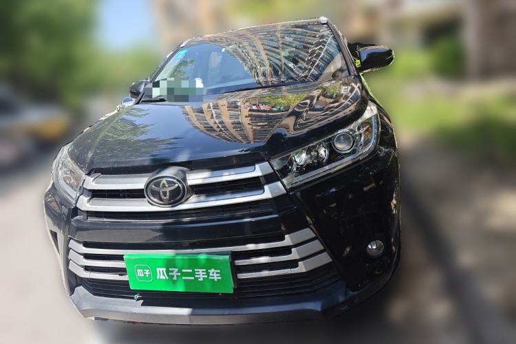 Used Toyota Highlander 2018 2.0T Four-Wheel Drive Luxury Version 7 Seats China VI Standard Front