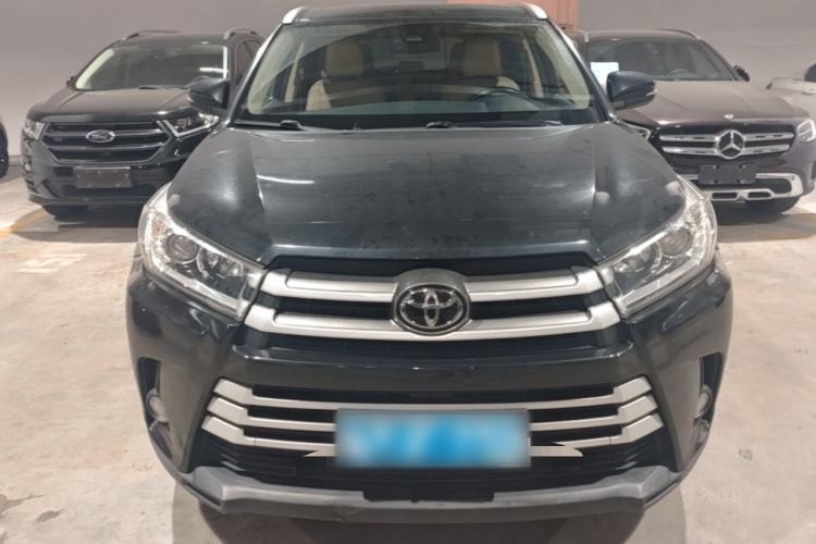 Used Toyota Highlander 2018 2.0T Four-Wheel Drive Luxury Edition 7 Seats China V Emission Standard Front