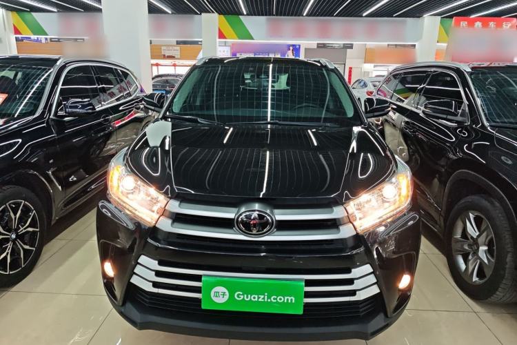 Used Toyota Highlander 2018 2.0T Four-Wheel Drive Luxury Version 7 Seats China VI Standard Front