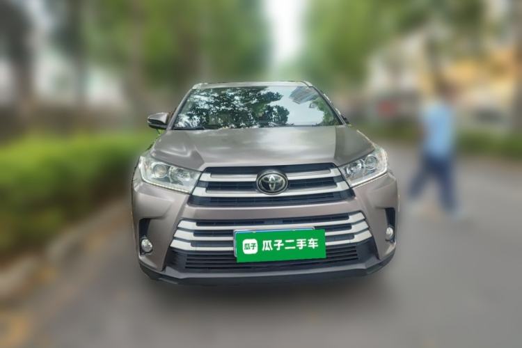 Used Toyota Highlander 2018 2.0T Four-Wheel Drive Luxury Edition 7 Seats China V Emission Standard Front