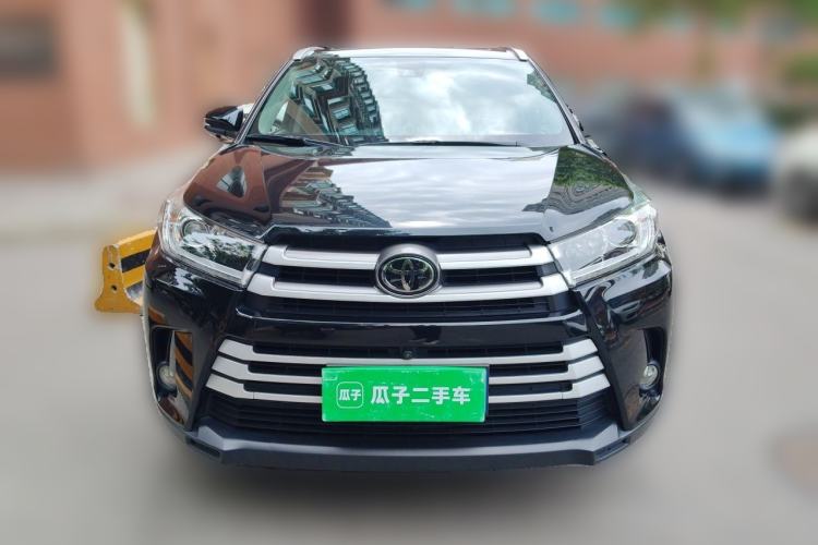 Used Toyota Highlander 2018 2.0T Four-Wheel Drive Luxury Version 7 Seats China VI Standard Front