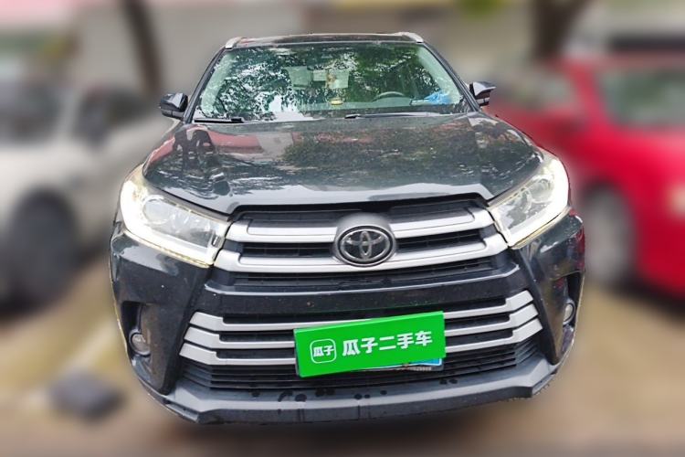 Used Toyota Highlander 2018 2.0T Four-Wheel Drive Luxury Edition 7 Seats China V Emission Standard Front