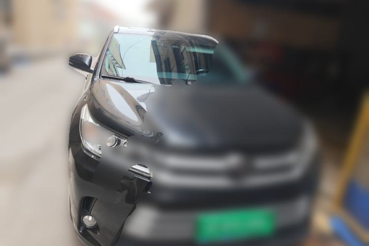 Used Toyota Highlander 2018 2.0T Four-Wheel Drive Luxury Version 7 Seats China VI Standard Front