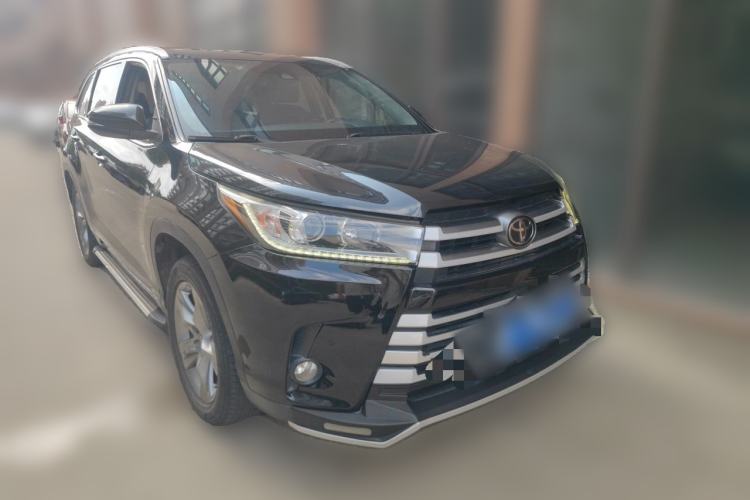 Used Toyota Highlander 2018 2.0T Two-Wheel Drive Luxury Edition 7 Seats China VI Standard Front Right 45 Deg