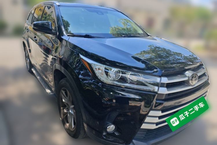 Used Toyota Highlander 2018 2.0T Four-Wheel Drive Luxury Edition 7 Seats China V Emission Standard Front Right 45 Deg