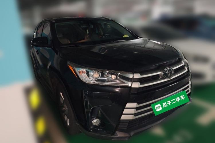Used Toyota Highlander 2018 2.0T Four-Wheel Drive Luxury Version 7 Seats China VI Standard Front Right 45 Deg