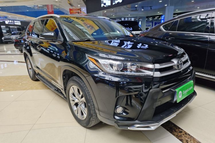 Used Toyota Highlander 2018 2.0T Two-Wheel Drive Elite Edition 7 Seats China VI Standard Front Right 45 Deg
