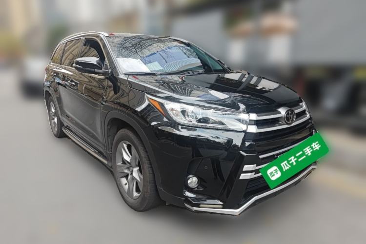Used Toyota Highlander 2018 2.0T Four-Wheel Drive Luxury Edition 7 Seats China V Emission Standard Front Right 45 Deg