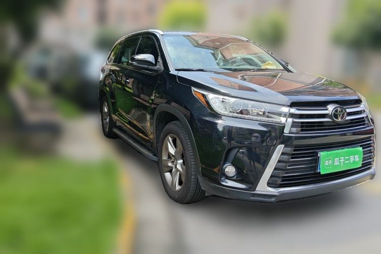 Used Toyota Highlander 2018 2.0T Four-Wheel Drive Prestige Version 7 Seats China VI Standard Front Right 45 Deg