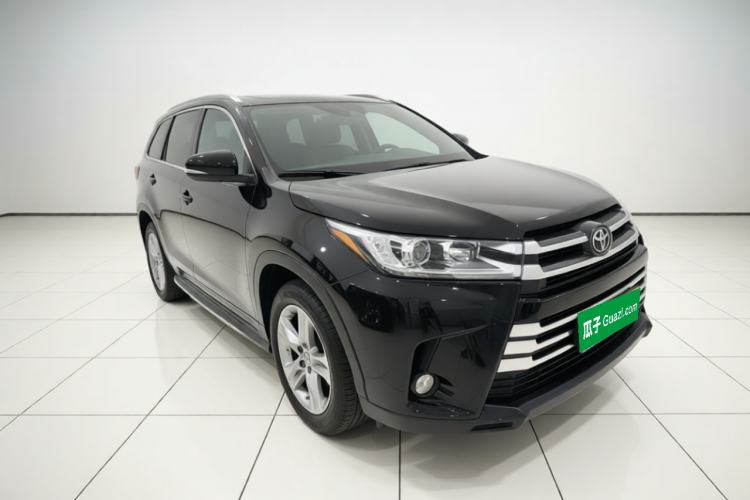 Used Toyota Highlander 2018 2.0T Four-Wheel Drive Luxury Version 7 Seats China VI Standard Front Right 45 Deg