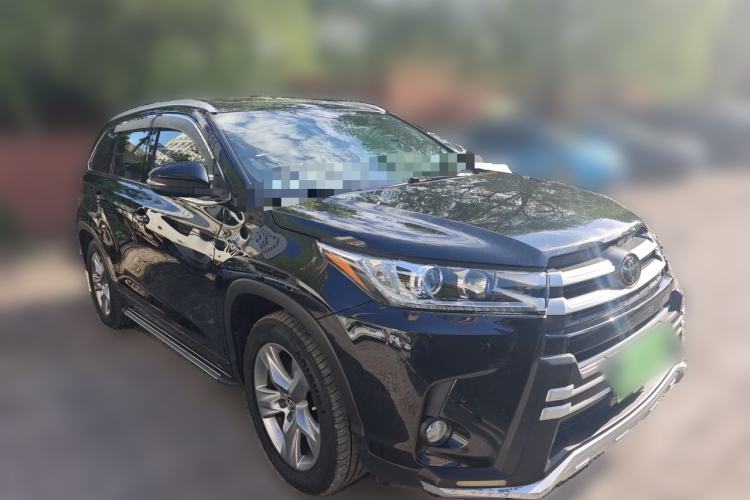 Used Toyota Highlander 2018 2.0T Four-Wheel Drive Luxury Edition 7 Seats China V Emission Standard Front Right 45 Deg