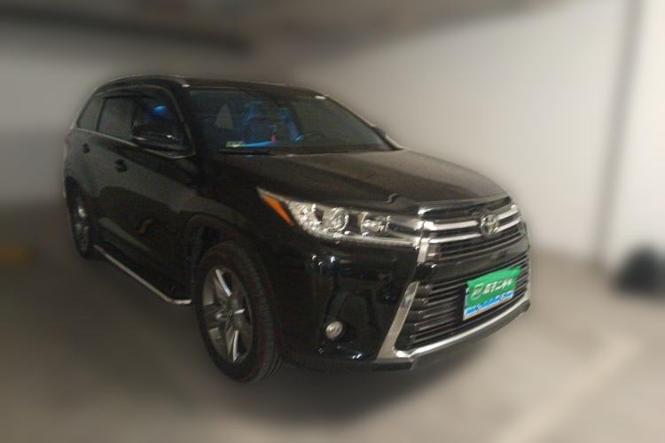 Used Toyota Highlander 2018 2.0T Four-Wheel Drive Prestige Version 7 Seats China V Emission Standard Front Right 45 Deg
