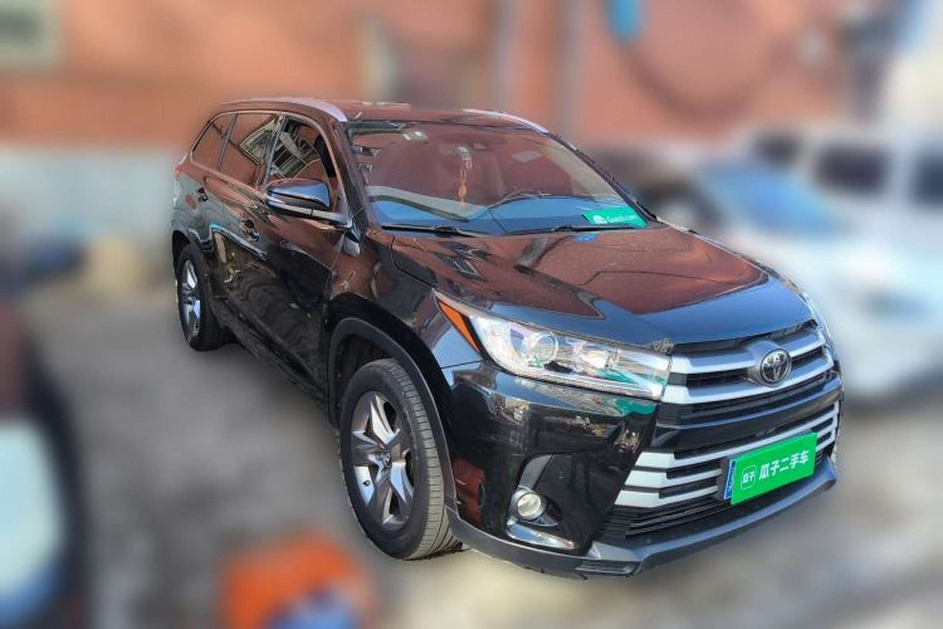 Used Toyota Highlander 2018 2.0T Four-Wheel Drive Luxury Edition 7 Seats China V Emission Standard Front Right 45 Deg