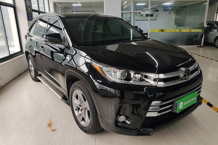 Used Toyota Highlander 2018 2.0T Four-Wheel Drive Prestige Version 7 Seats China VI Standard Front Right 45 Deg