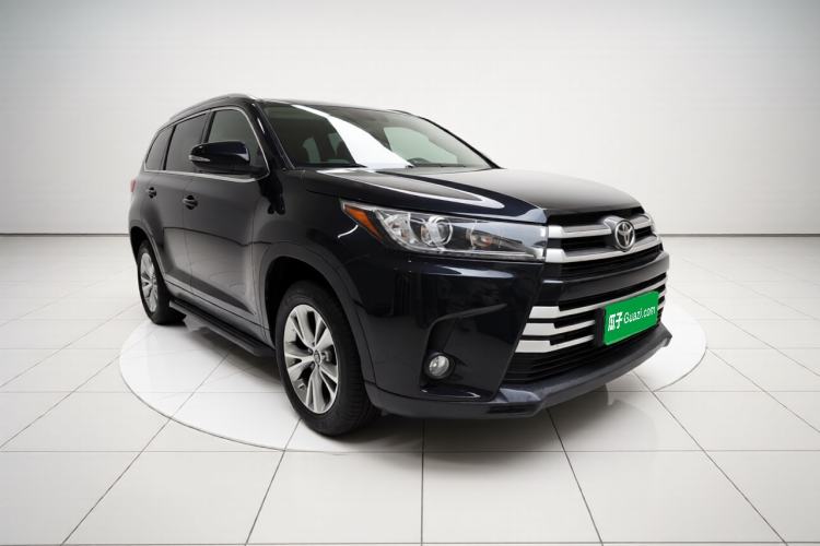 Used Toyota Highlander 2018 2.0T Four-Wheel Drive Elite Edition 7 Seats China VI Standard Front Right 45 Deg