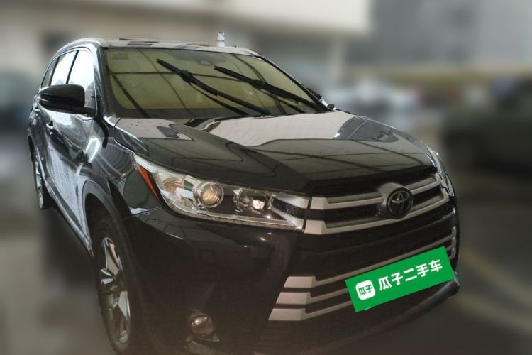 Used Toyota Highlander 2018 2.0T Four-Wheel Drive Luxury Edition 7 Seats China V Emission Standard Front Right 45 Deg