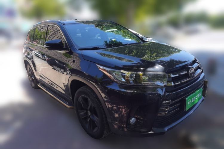 Used Toyota Highlander 2018 2.0T Four-Wheel Drive Knight Edition 7 Seats China VI Standard Front Right 45 Deg